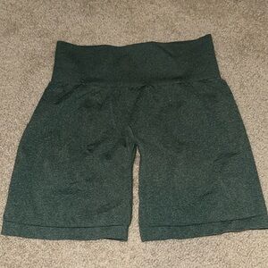 NVGTN shorts- green